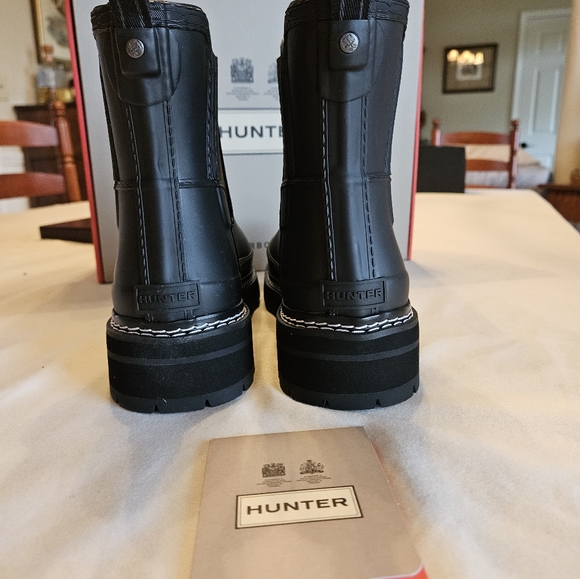 Hunter Stich Detail Rain Boots - Picture 3 of 4